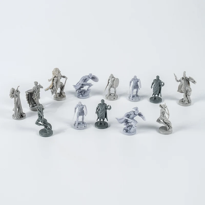 ボードゲームのミニチュア: 射出成形 vs 樹脂鋳造 vs 3D プリント